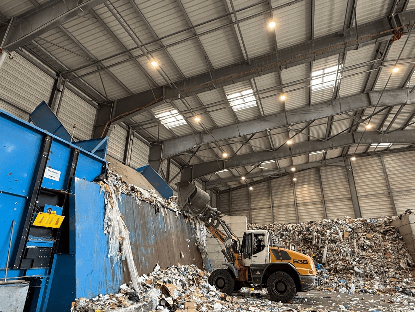 Lire la suite à propos de l’article Centre de tri Nicollin de Saint-Fons : une visite sous le signe de la sensibilisation